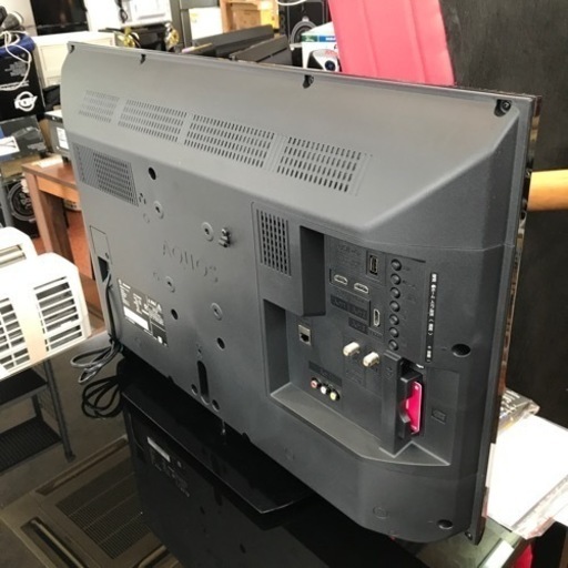 液晶テレビ　SHARP  32インチ　2020年製