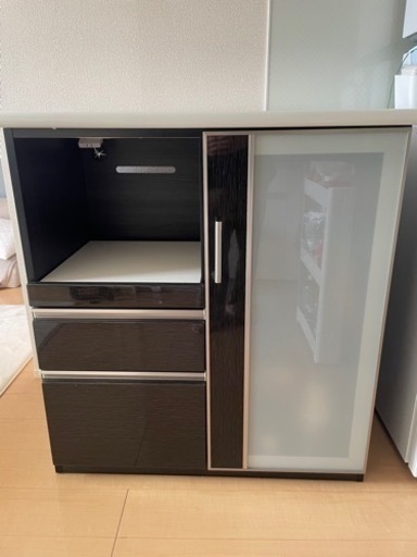 ニトリ　食器棚