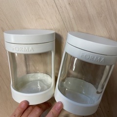 ガラス密閉保存容器　キャニスター２個　0円