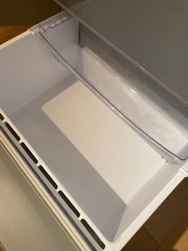 AQUA 冷蔵庫　19年製　272L  AQR-27H 