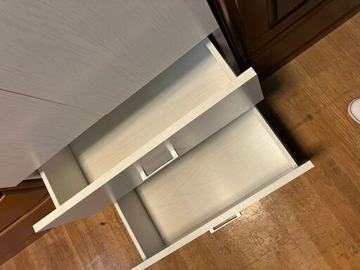 ⑥ リサイクルショップスターズ城西店 タンス 収納 洋服 衣類 白色