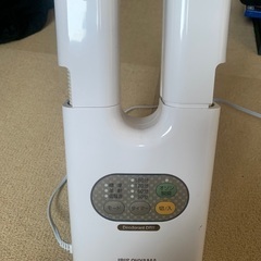 アイリスオーヤマ くつ乾燥機　ホワイトIRIS OHYAMA　脱...