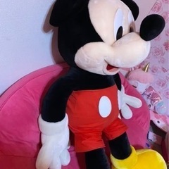 特大ミッキーぬいぐるみの画像