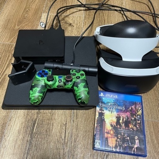 PS4一式+PSVR一式+ソフトおまけ　早い者勝ち