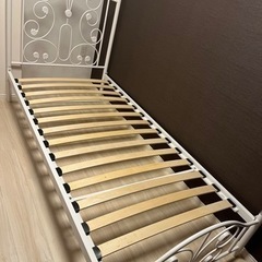 シングルベッド