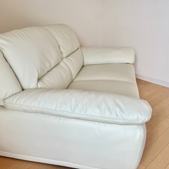 2人掛けソファーの画像