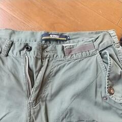 メンズゴルフウエアと小物の画像