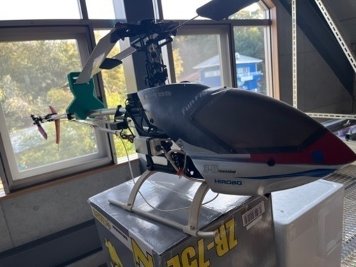 ラジコンヘリコプターヒロボー