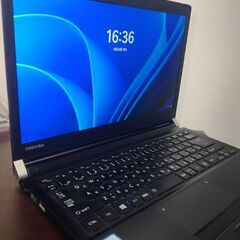 東芝　高性能7世代i5　メモリ8G 高速SSD　軽量モデル　持ち運び　13インチワイド　　USB3.0 Wifi対応 
