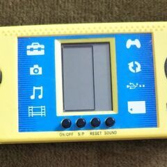 最終値下げ！ひまつぶしに！携帯ゲーム機G-mix