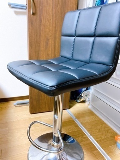 【取引中】barカウンターイス２台セット