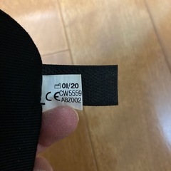 adidas サッカー用すねあての画像