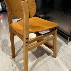 木のイス