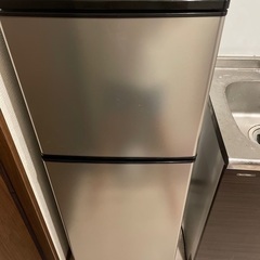 冷蔵庫　2段　※完全美品ではないです。