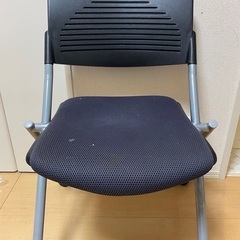 折りたたみイス