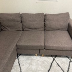 三人掛けL字ソファの画像