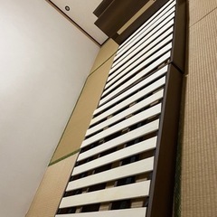 コンセント付きセミシングルベッド　美品