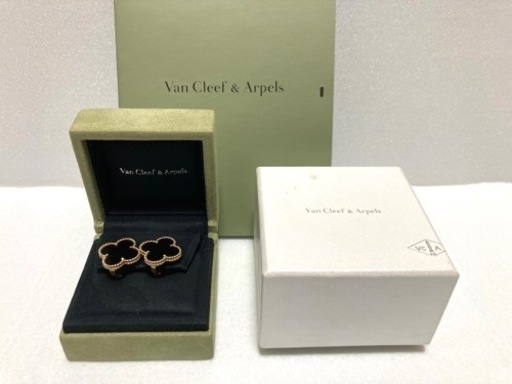 【商談中】Van Cleef ＆ Arpels ヴァンクリーフ&アーペル　K18YG マジックアルハンブラ ピアス　新品同様　正規品　VCAR