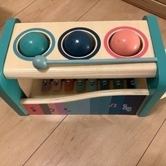 おもちゃの鉄琴の画像