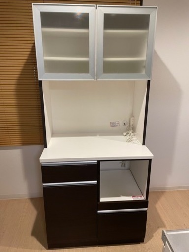 【値下げしました　値段交渉可　できるだけ早く取りに来れる方を優先させて下さい】ニトリ　食器棚