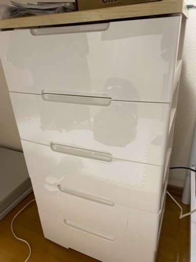 【決まりました】収納チェスト５段　天板つき