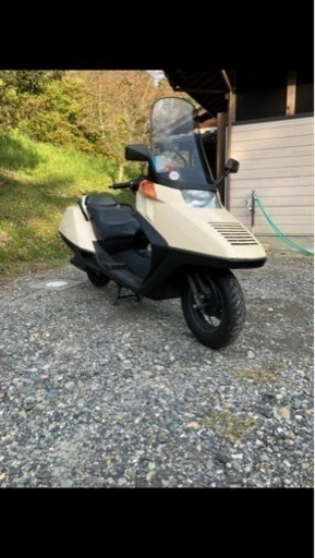 フュージョン実働車です。MF02