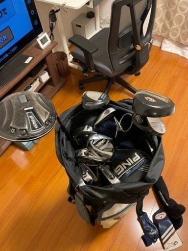 NIKEゴルフバックセット(クラブ一式込み)