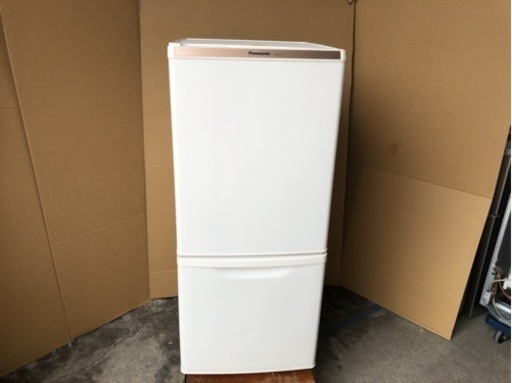 Panasonic　冷蔵庫　NR-B147W-W　2015年製　138L●AA03W023