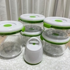 フォーサ（真空保存容器）本体＋容器5個セット