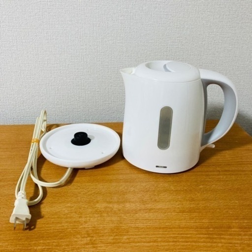 ニトリ　1.2L電気ケトル　ホワイト　SN-3228WH