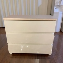 衣装ケース　天板は木目仕様です