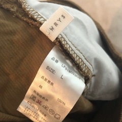 膝丈スカートの画像