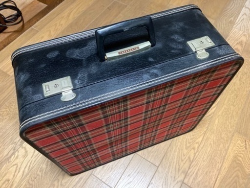 1970年代のレトロなキャリーバッグ