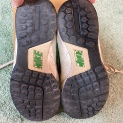 NIKE 22cm トレーニングシューズ　白　サッカー　ナイキの画像