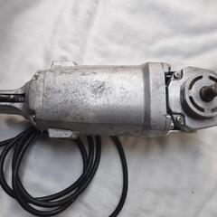 日立工機 PDHー180C ディスクグラインダー　稼働中の画像