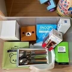 主に食器　非売品多数　まとめて全部持っていってくれる方の画像