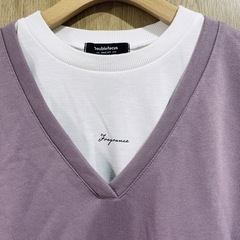 新品試着のみ トップス L 重ね着風の画像