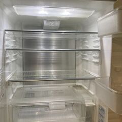 冷蔵庫☆０円☆引き取りにこれる方の画像