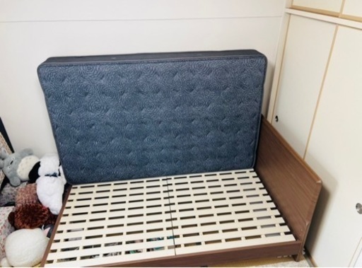 23.5万のFranceBedマットレス➕フレームを18.5円で売る