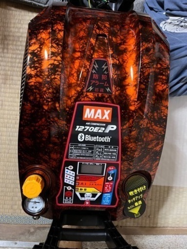 MAX塗装対応/常圧専用エアコンプレッサ AK-L1270E2P