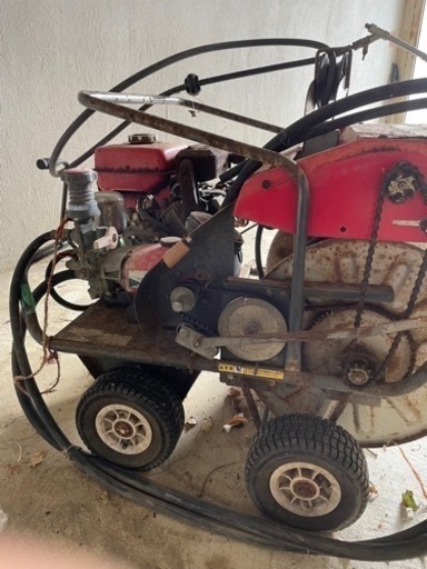 ヤンマー動噴霧機。