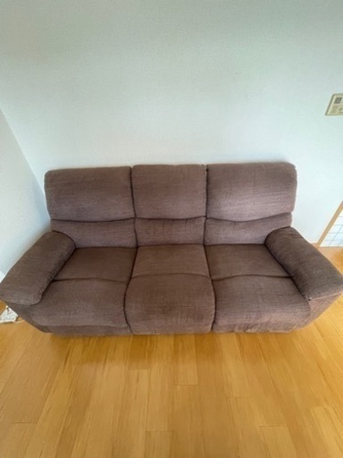 ニトリ3人掛けソファー