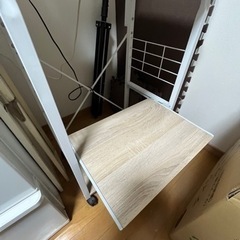 【3月25日迄の引取り限定】キッチンラック/レンジラック/コンセント付の画像