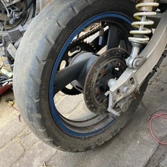 YAMAHA XJR400 4HM リアホイール　旧車　絶版　ヤマハの画像