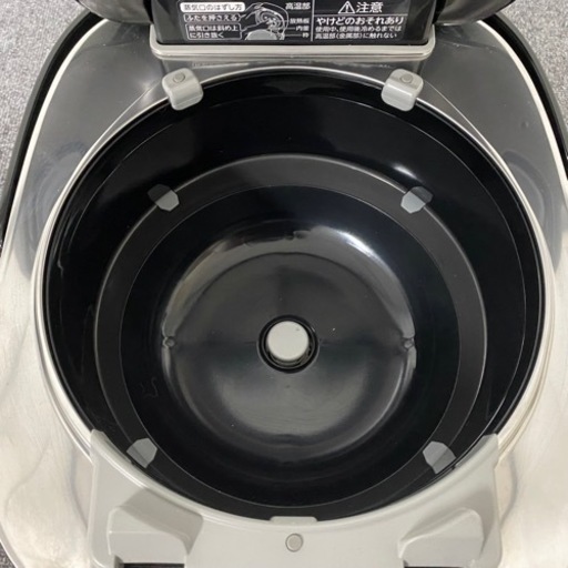 TOTHIBA 東芝 RC-10VSR 真空圧力IHジャー 5.5合炊き 炊飯器 家庭用 圧力炊飯器 容量 1.0L グランブラック 動作確認済