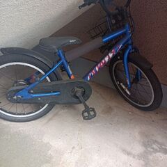 18インチ　補助輪なし　子ども自転車