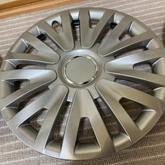 ホイールカバー 新品 14インチ ガンメタ 4枚の画像
