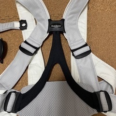 ベビービョルン　babybjorn 抱っこ紐　メッシュ　ライトグレーの画像