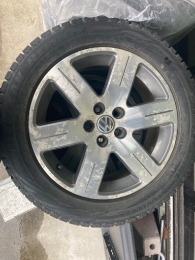 VW  ビートル　純正スタッドレスタイヤ　４本セット　16インチ