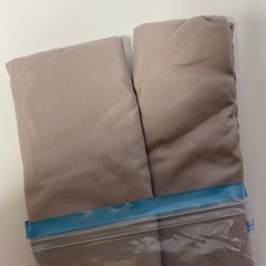 ＊IKEA＊ベージュ＊カーテン＊2枚組の画像